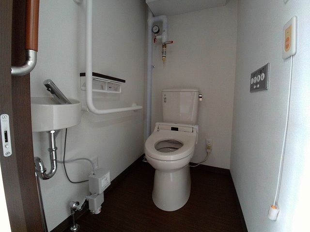 トイレ①